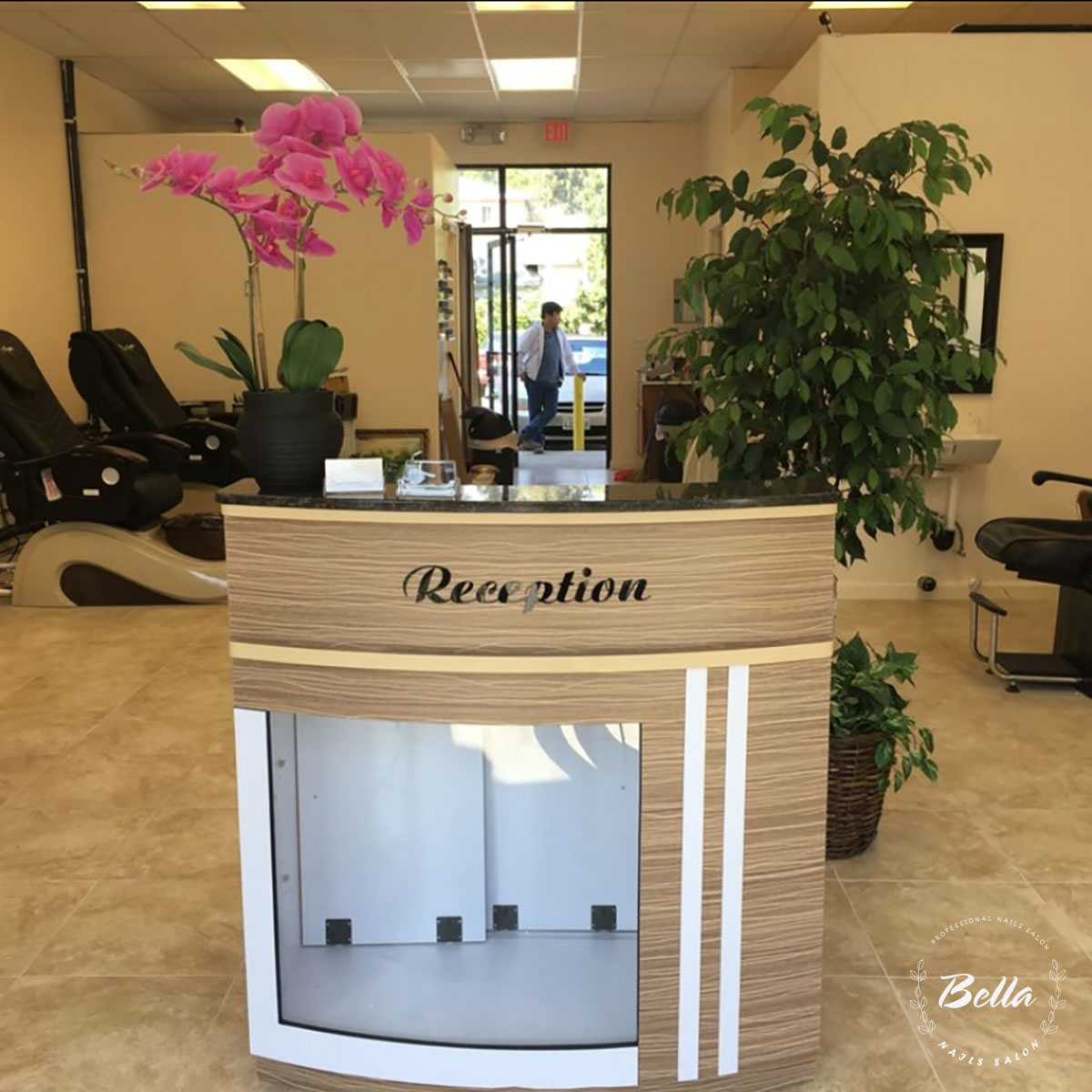 Bella Nail Salon About 01